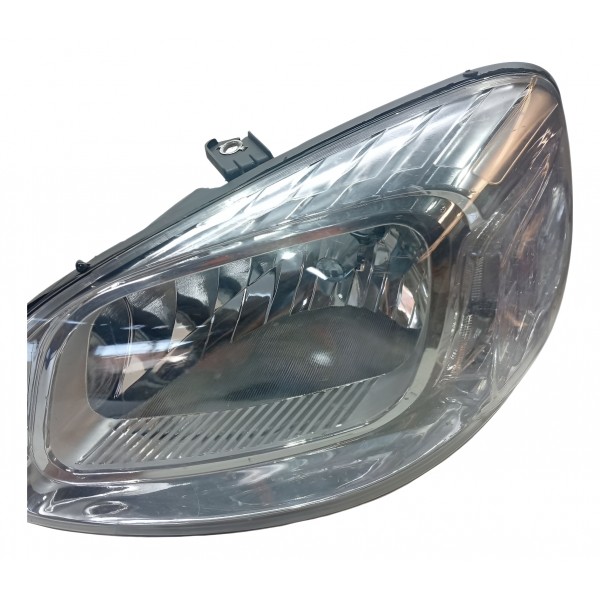 Farol Esquerdo Cromado Fiat Uno Drive 2016 2018 2020 - Direito/passageiro