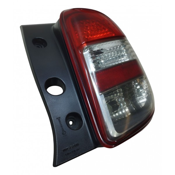 Lanterna Traseira Esquerda Nissan March 2011 2012 2013 2014