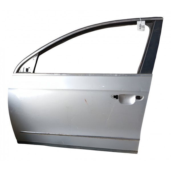 Porta Dianteiro Esquerdo Vw Passat 2011 2014 (detalhe)